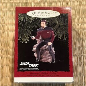 Hallmark Star Trek the Next Generation Commander William T. Riker Ornament